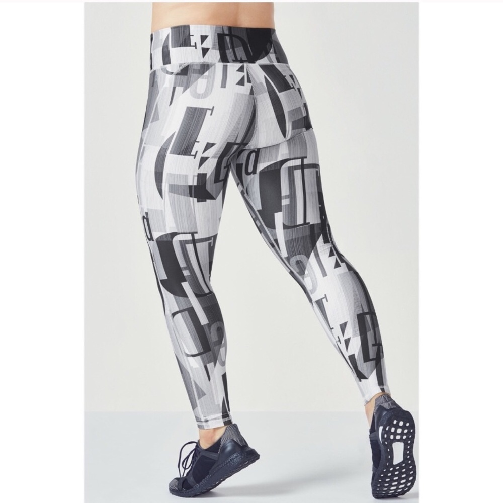 Fabletics High-Waisted Leggings Demi Lovato Print